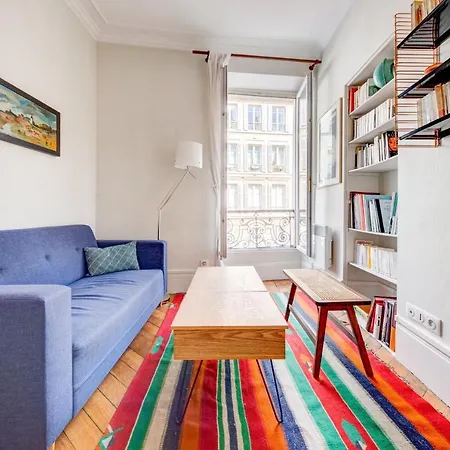 Apartment Charmant Dans Le Marais *